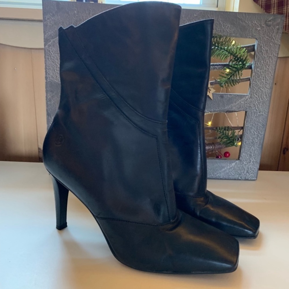 Bronx Leather Booties